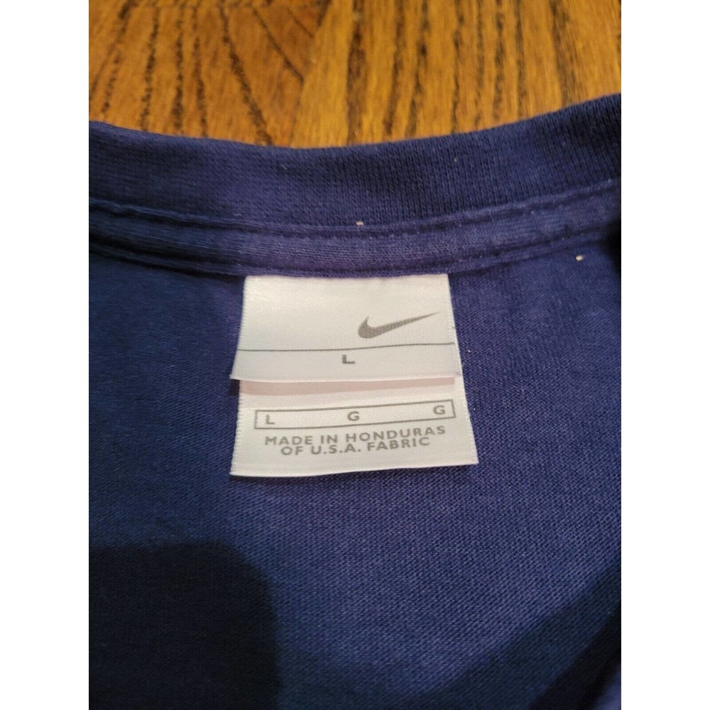Nike Shirt Large Navy Blue Logo Tee Crew Neck T Shirt Regular Yellow Logo - Picture 4 of 10